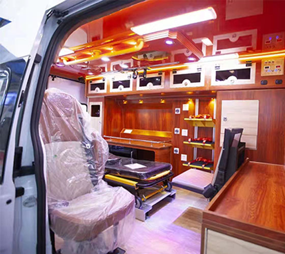 通道车辆内部展示